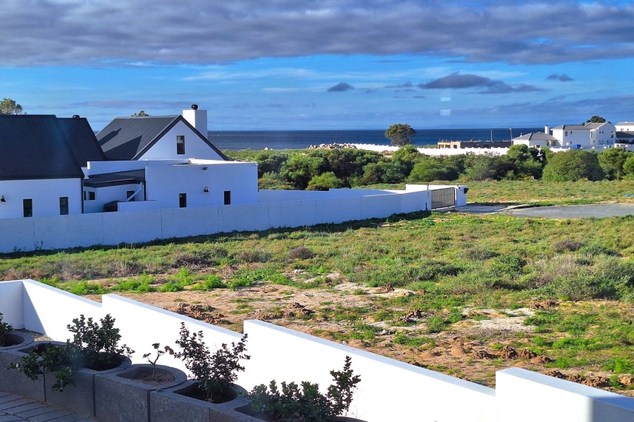 4 Bedroom Property for Sale in Da Gama Bay Western Cape